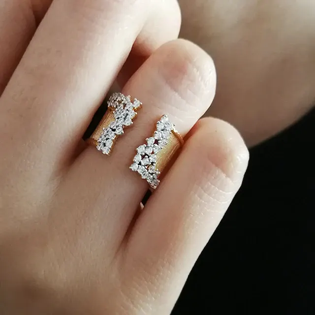 Gold-Tone Finger Ring 3