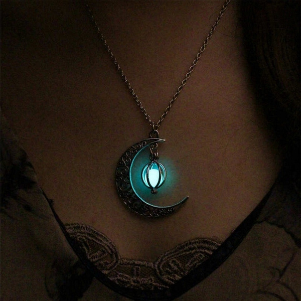 Glow-in-the-Dark Moon Pendant Necklace 2