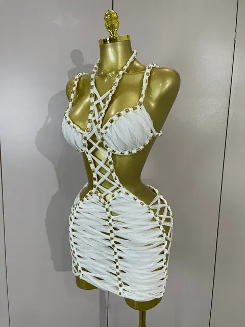 Damen Sexy Weißes Neckholder-Kleid mit Transparenten Elementen und 2