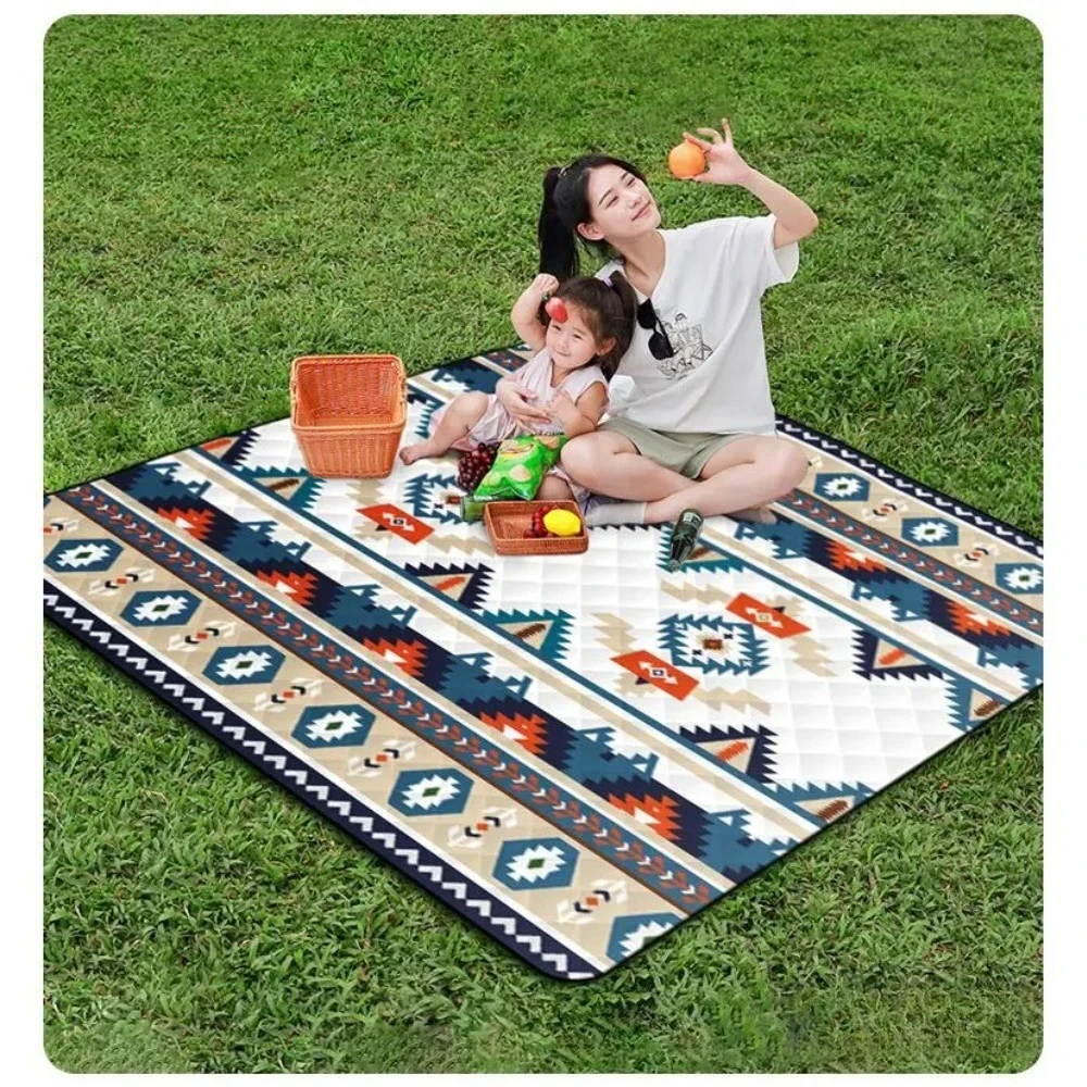 Wasserdichte Picknickdecke 200x200CM Große Stranddecke Outdoor-Picknickmatte Strandmatte mit 4