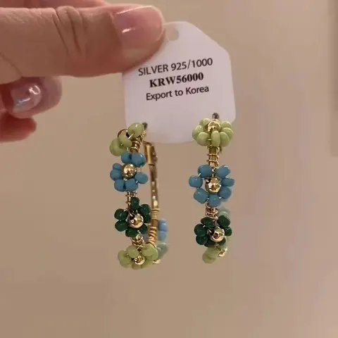 1 Pair Summer Blue Floral Wreath Hoop Earrings