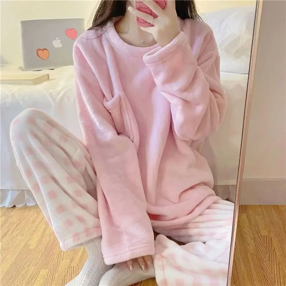 Damen-Fleece-Schlafanzug 3