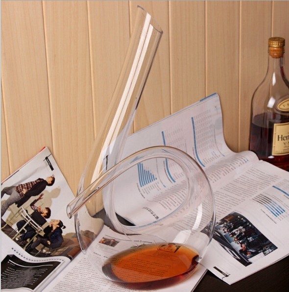 Promotional Gift Barrel Wine Decanter Design Snake Directly 2
