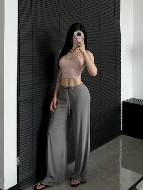 Women's Jogger Pants 2