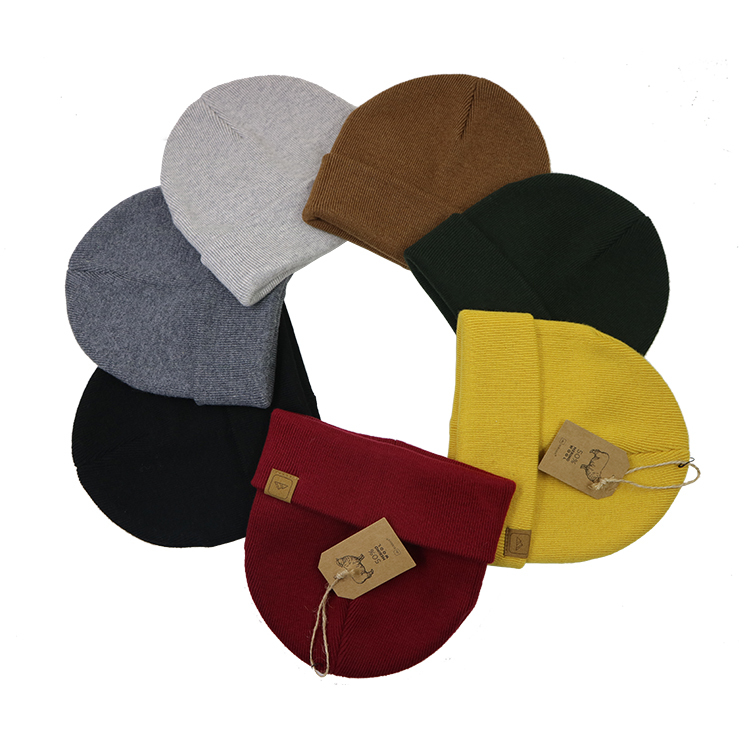 Merino Wool Ribbed Toque Design Solid Pattern Knit