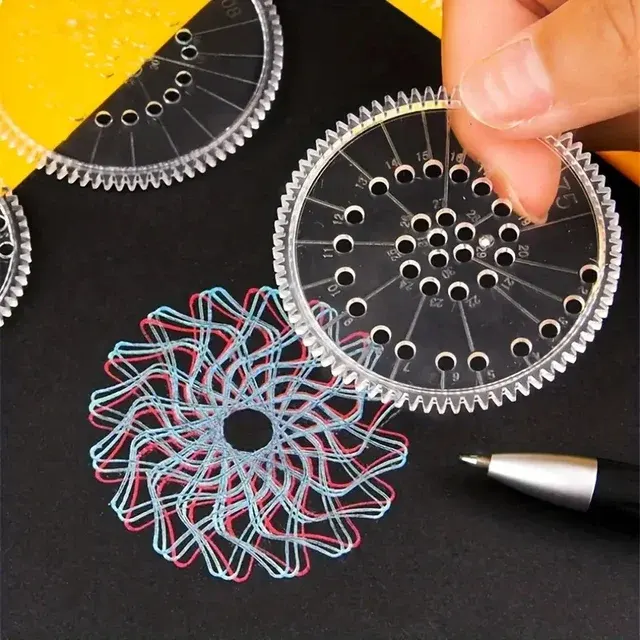 22-teiliges Ausrüstungs-Zeichenlineal-Set für Komplizierte Designs auf Schwarzem Papier 2