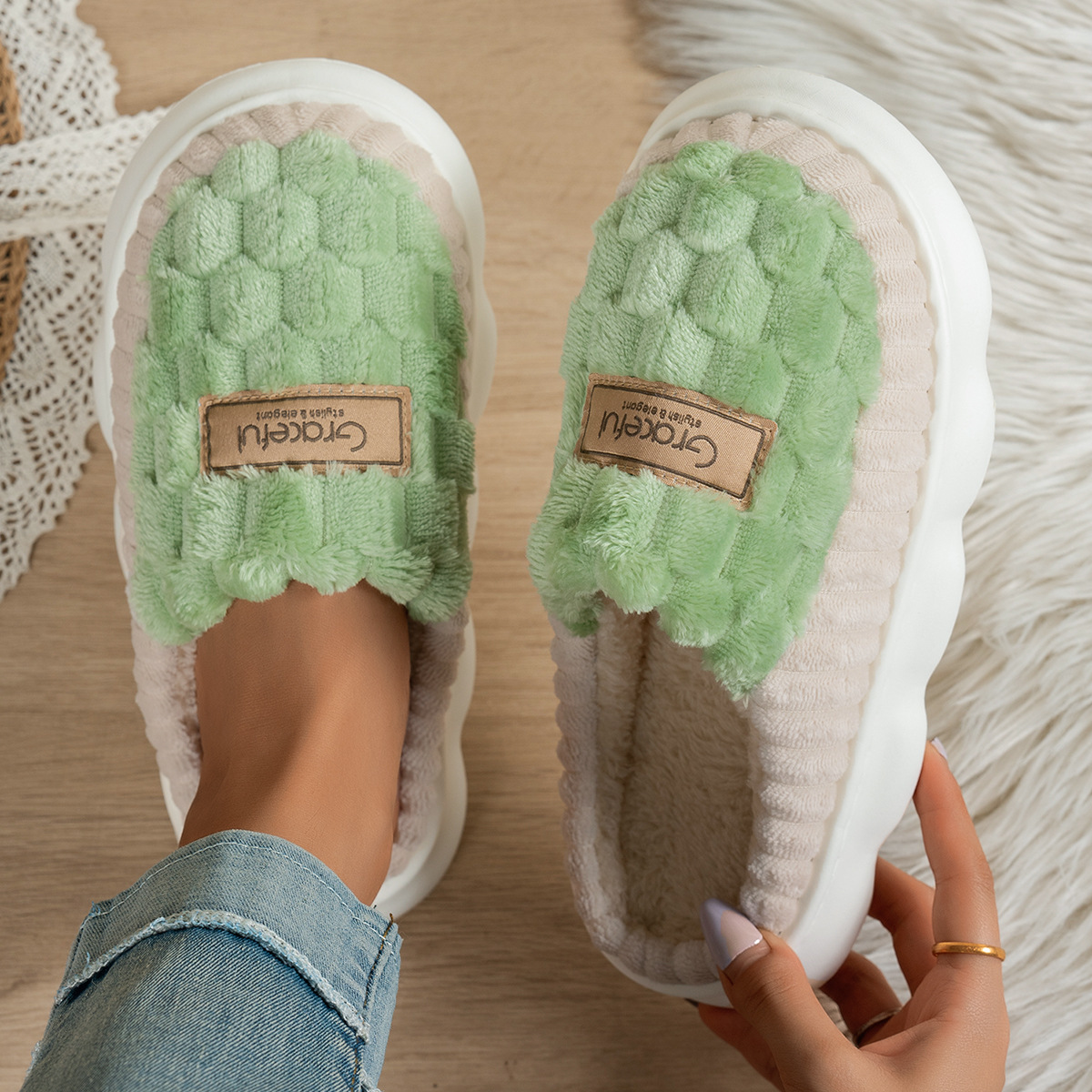 Warm Fluffy Cloud Slippers Women Thick Cushion Platform 2