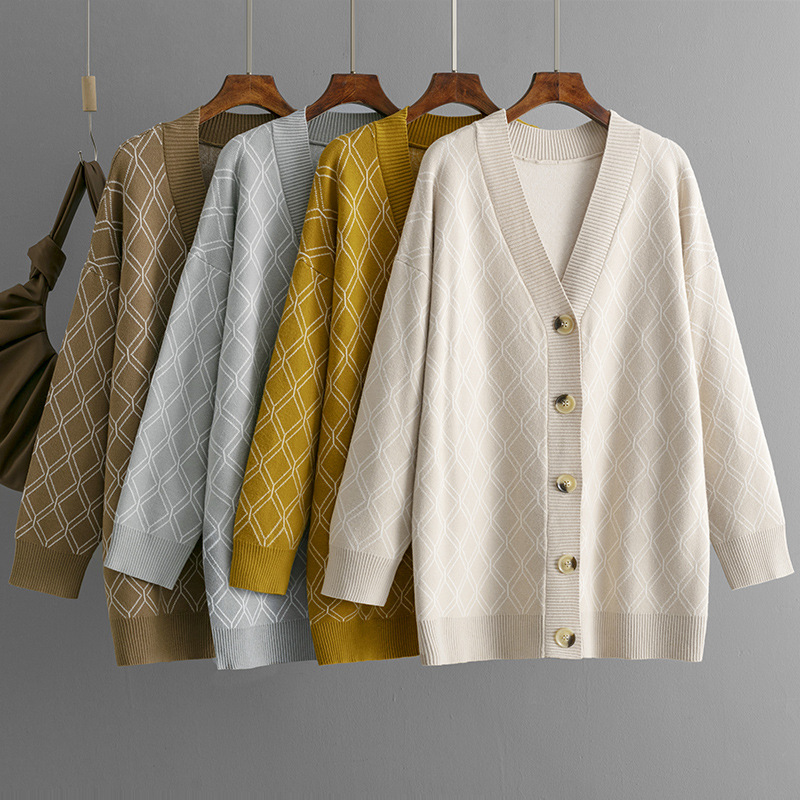 Strickjacke mit Rautenmuster